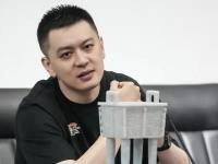 九游娱乐官网-阿尔艾因球迷现场助威，球队斗志昂扬的简单介绍