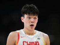 九游娱乐官方平台-包含曝杨瀚森最后一场NBA夏联不打回国备战男篮亚洲杯的词条