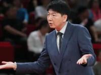九游娱乐官方网站-邱彪指导山东男篮训练：有投篮机会不投什么时候投？怎么打球？