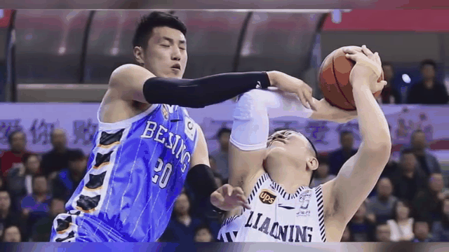 浙江男篮再次击败对手，赢得比赛