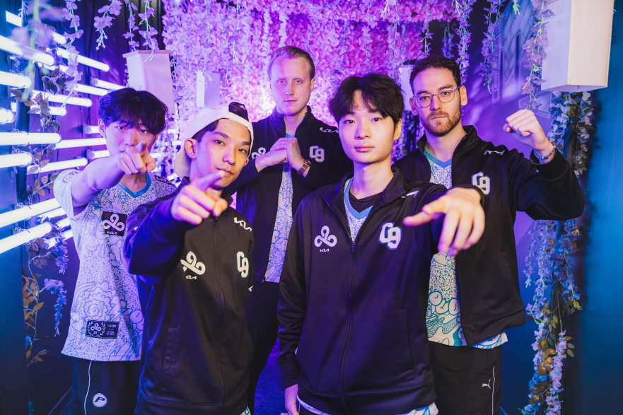 战胜C9后，FLY官推发文：首局胜率99.999999999%的简单介绍
