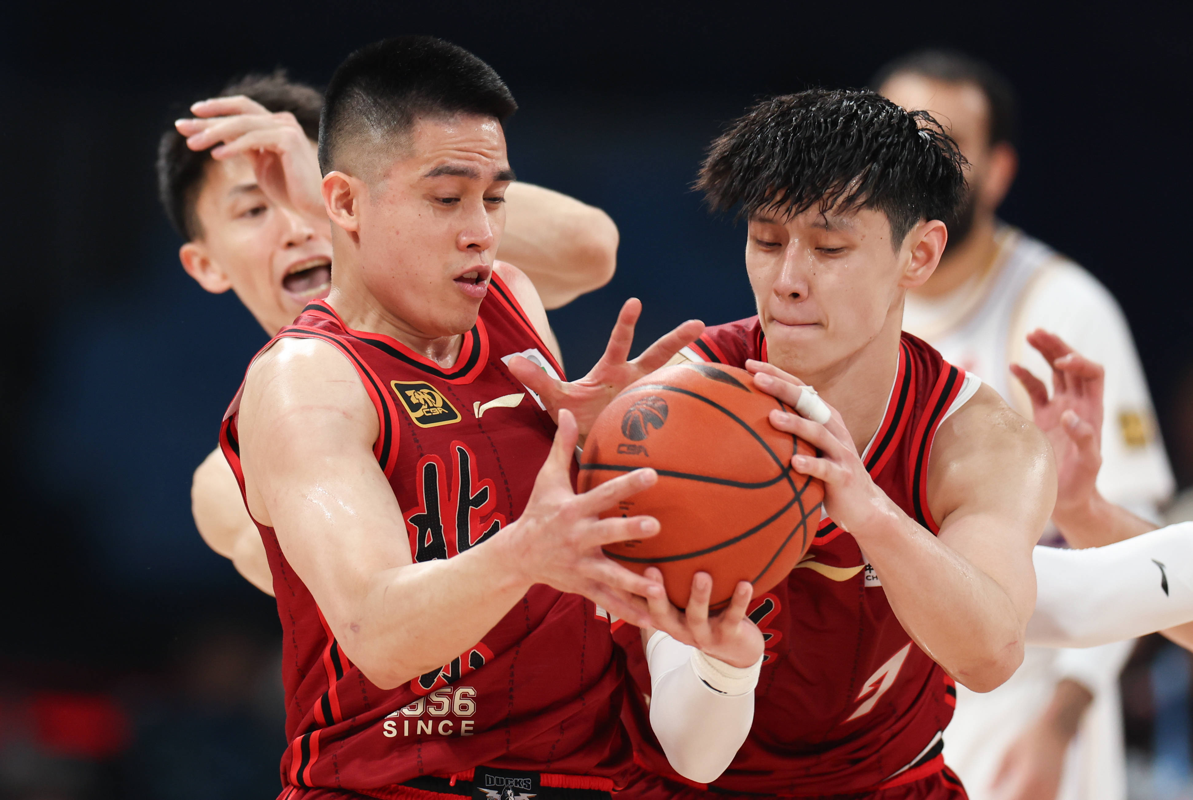 关于76人逆转大胜奇才：探花伤停4场复出15+6+4+3神将10分8抢断的信息
