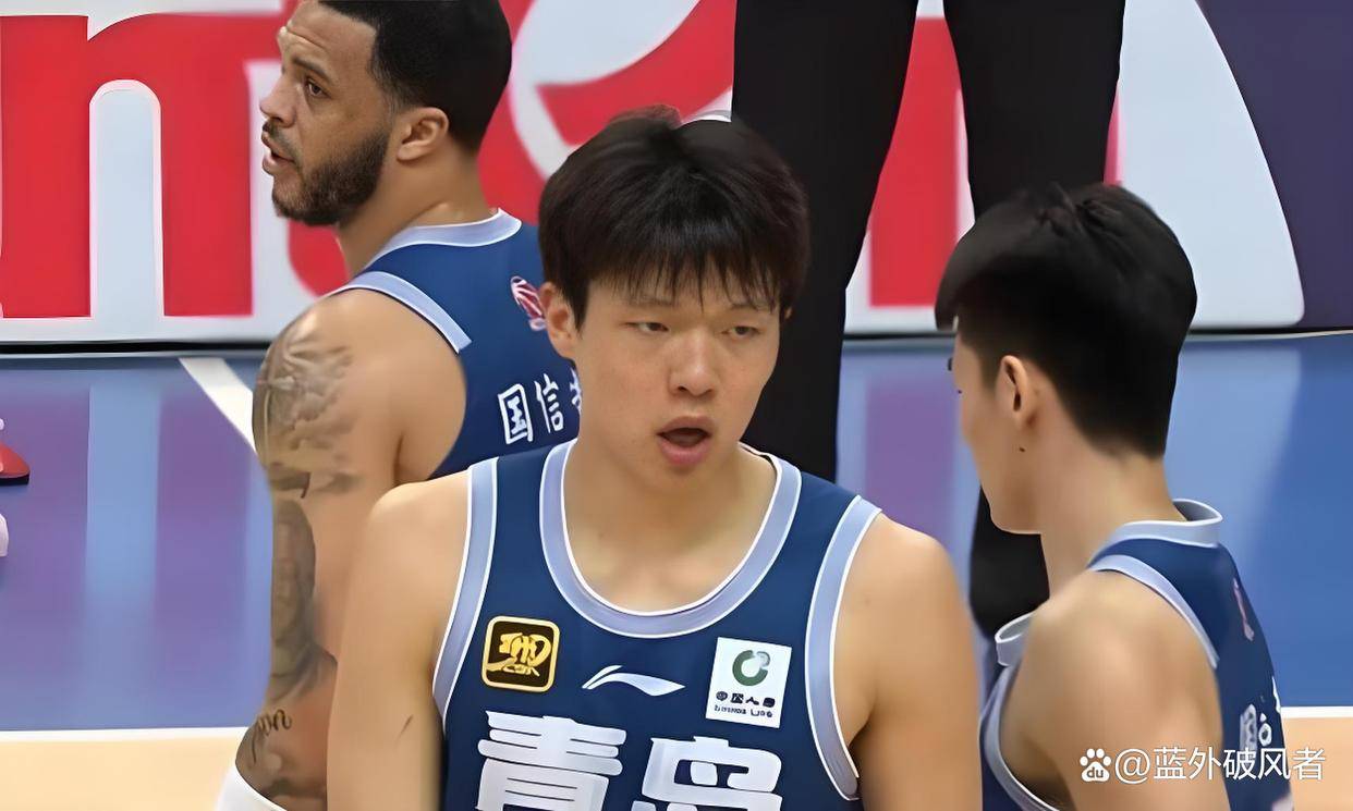 杨瀚森父母启程前往美国陪儿子参加NBA选秀大会的简单介绍