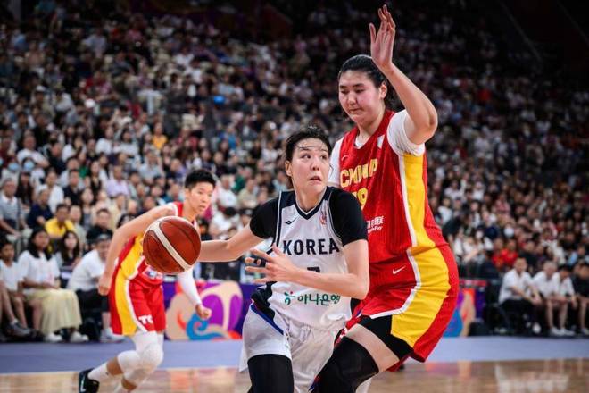 包含中国女篮打出历史性高度，日本女篮打出世界级空切的词条