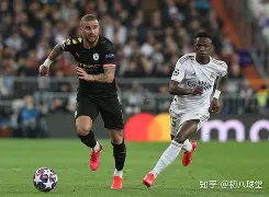 关于图卢兹战绩一泻千里，亟待全队齐心协力的信息